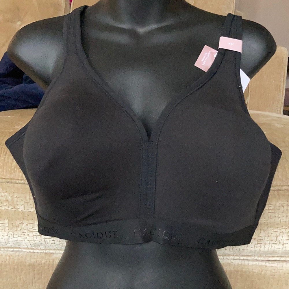 Cacique Lightly Lined No Wire Bra Black